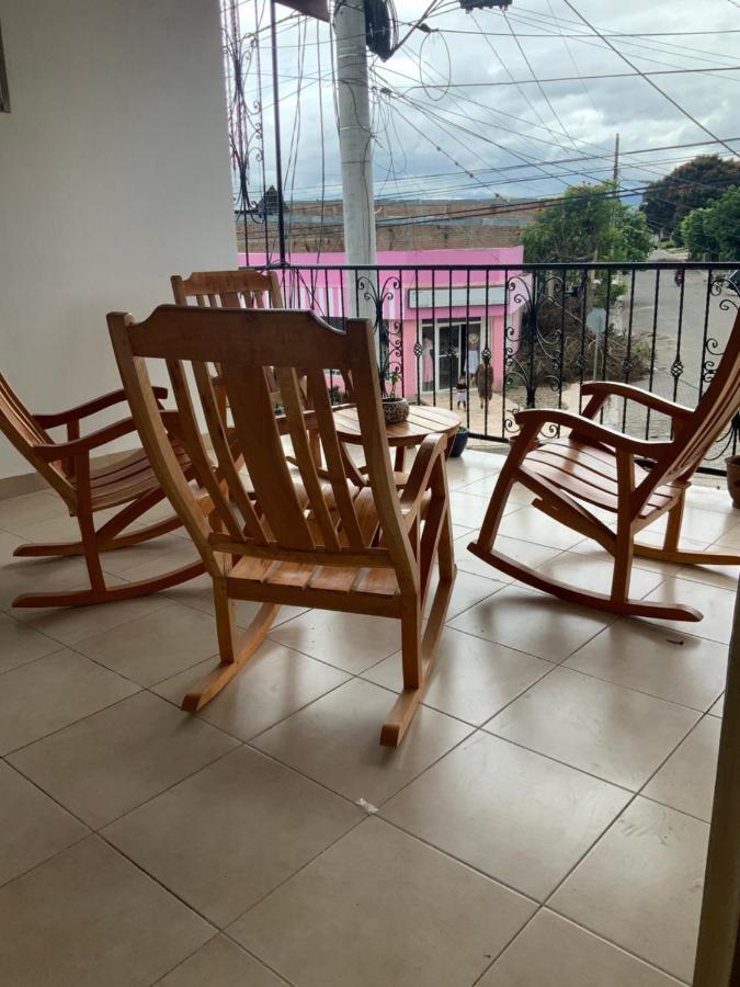 La Dolce Vita Francophone Esteli Ngoại thất bức ảnh